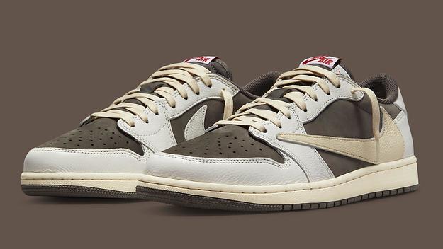 Travis Scott x Air Jordan 1 'Reverse Mocha' Raffle Had 2.