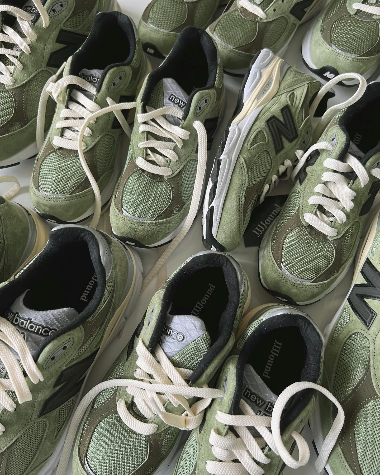 JJJJound's 'Olive' New Balance 990v3 Collab Is Releasing JJJJound's 'Olive' New Balance 990v3 Collab Is Releasing