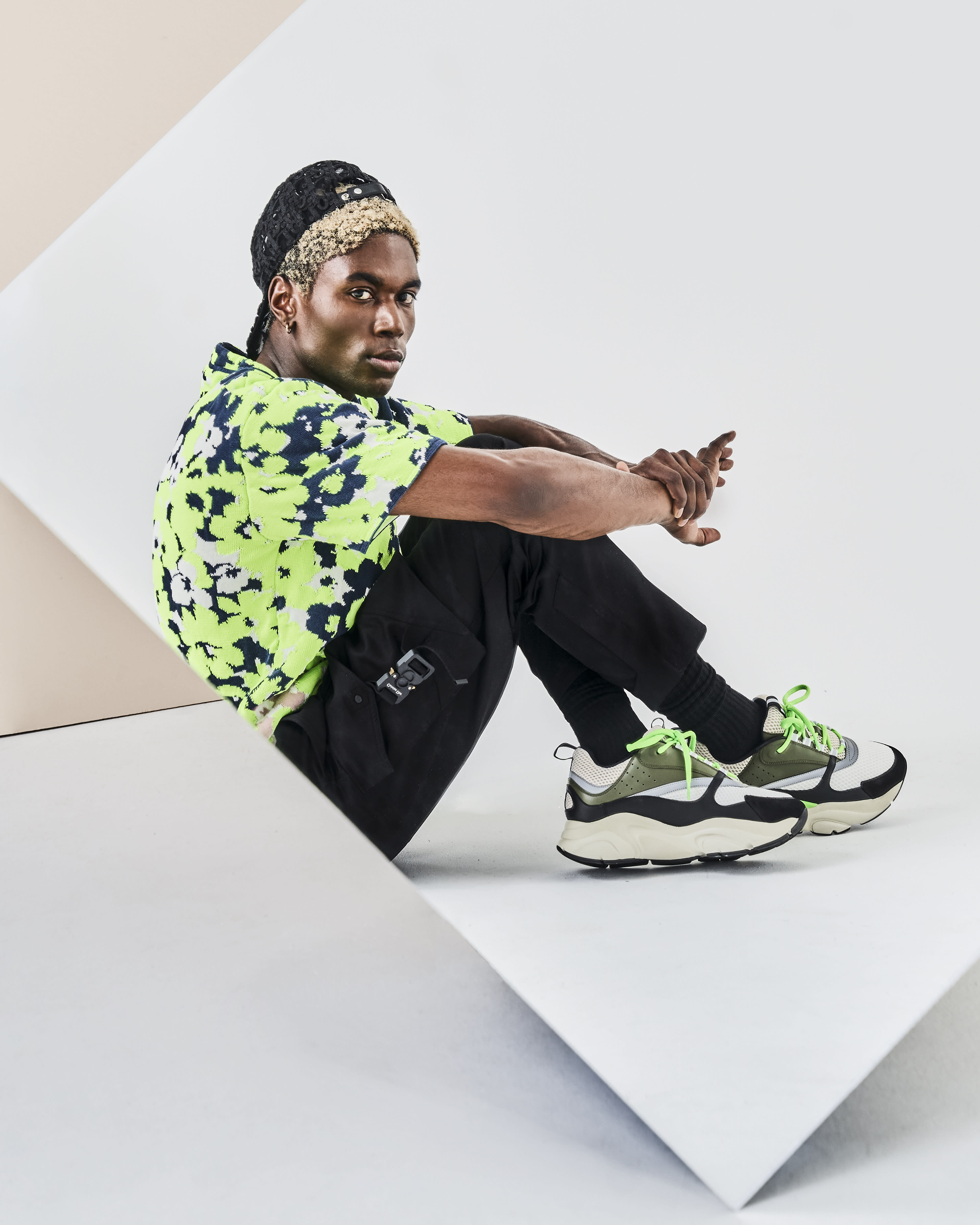 Dior Men's Summer 2022 CD 'Diamond Collection' Shines Bri