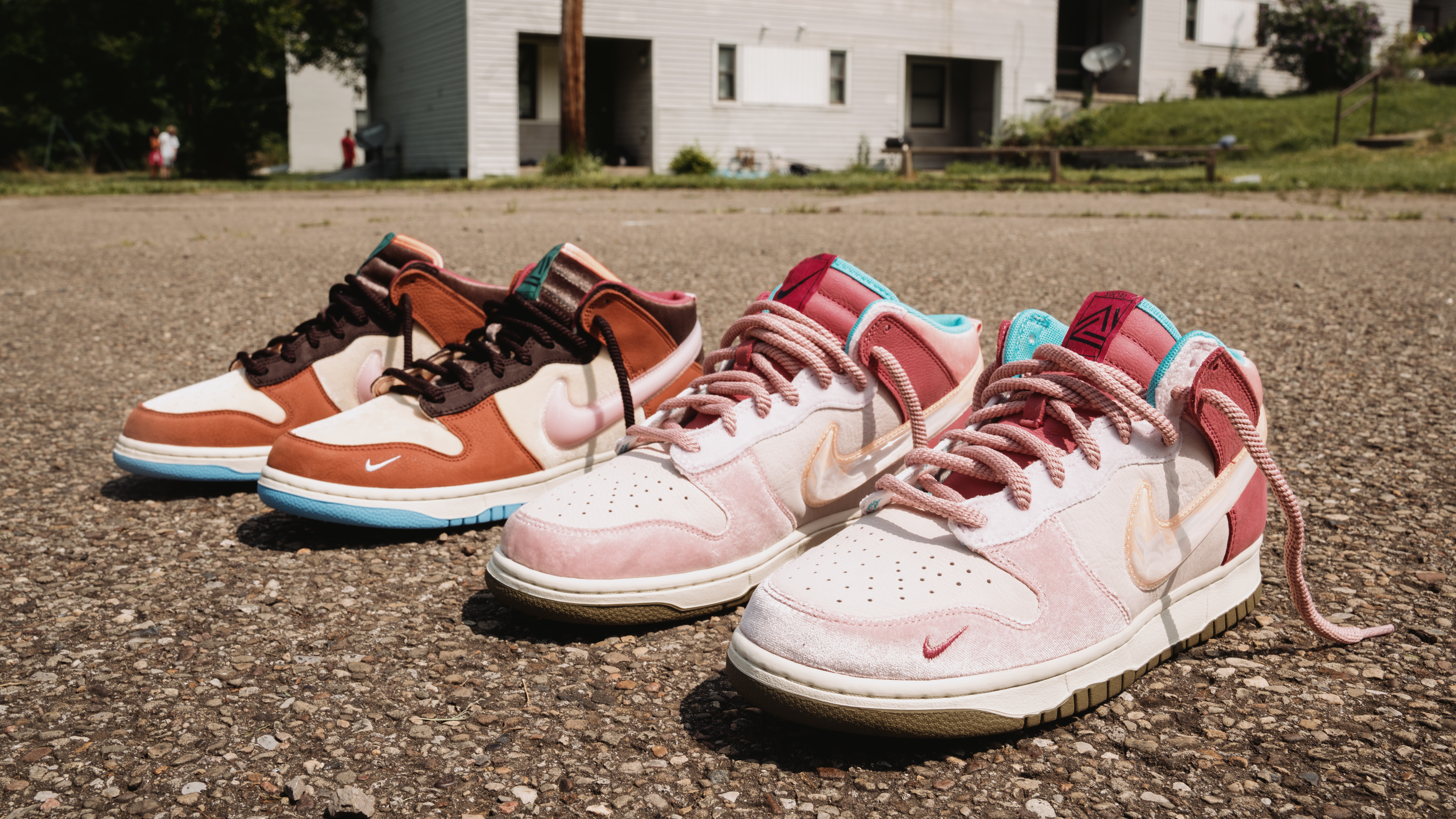 Nike Dunk Mid Social Status Free Lunch ナイキ ダンクミッド Nike Dunk Mid x Social Status Free Lunch 'Strawberry Milk