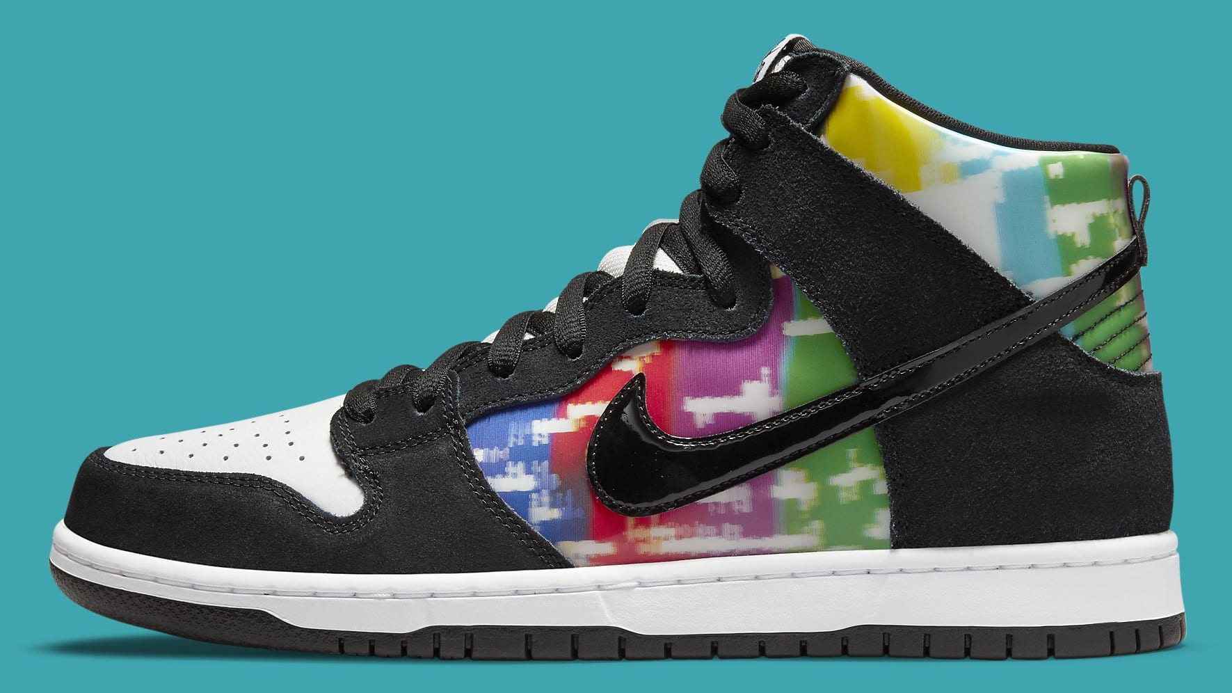 This Nike SB Dunk High Is Made for TV display picture 1