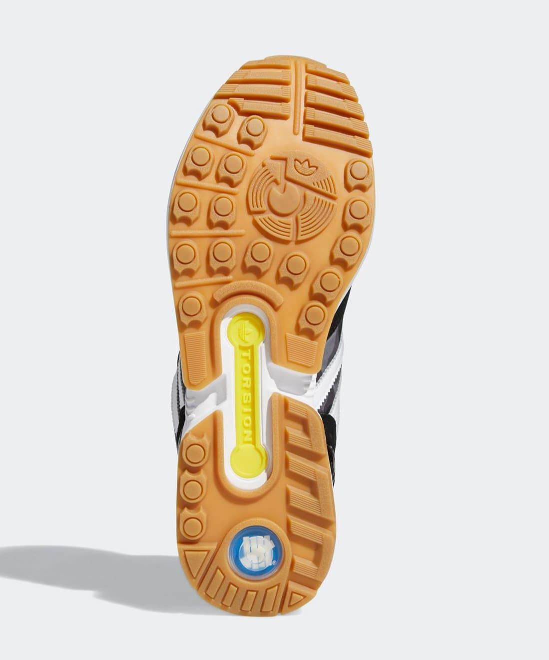 BAPE☆MAN BAPE Undefeated adidas ZX 8000 FY8852 FY8851 Release Date - SBD