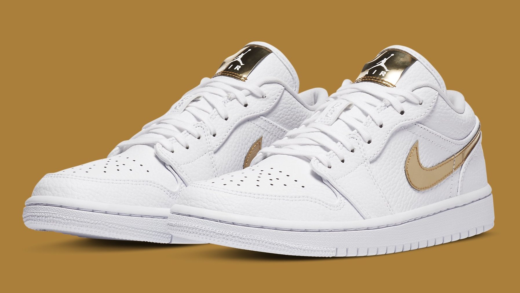 Air jordan 1 low metallic gold best sale