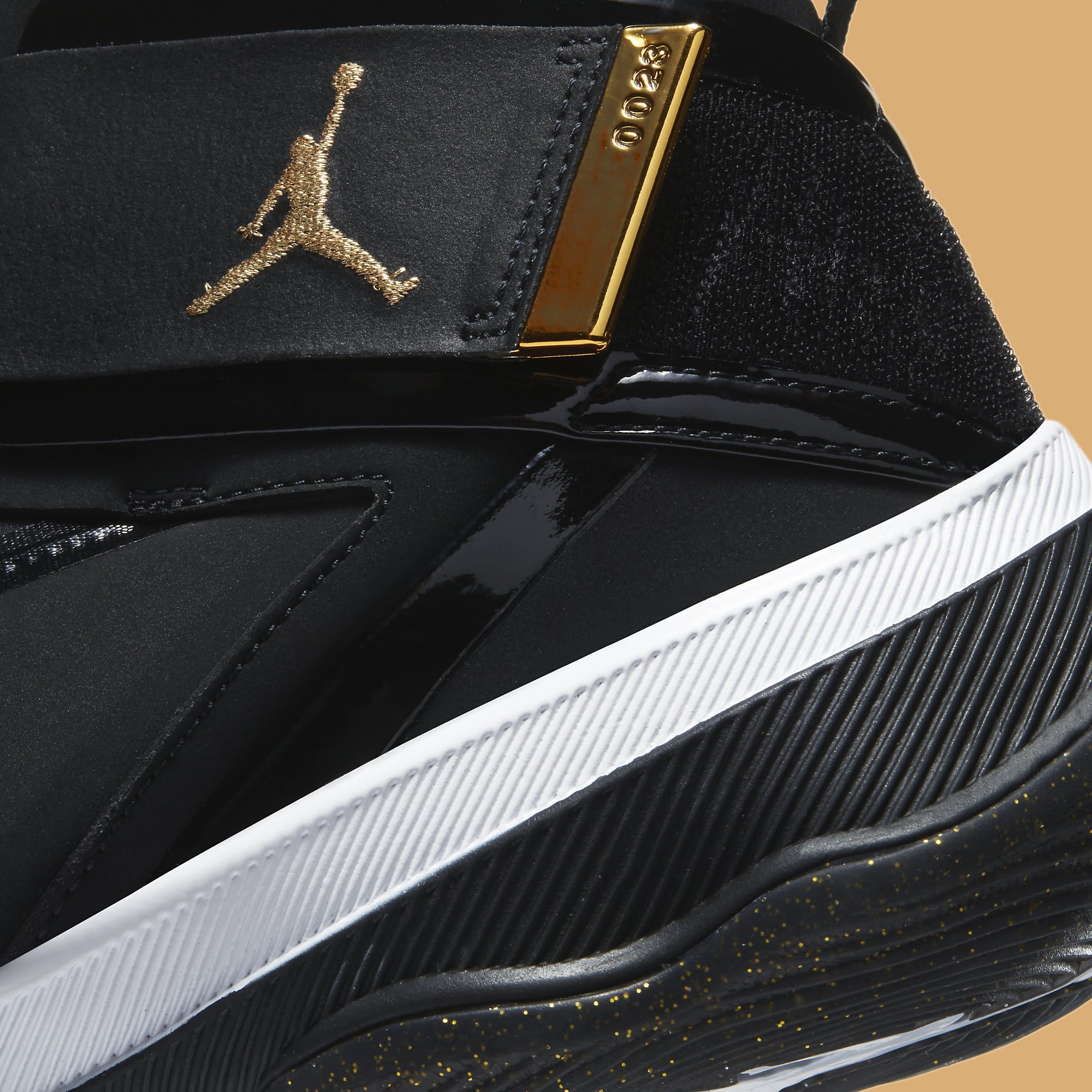 Jordans Are Releasing in Metal Cases Again Jordans Are Releasing in Metal Cases Again
