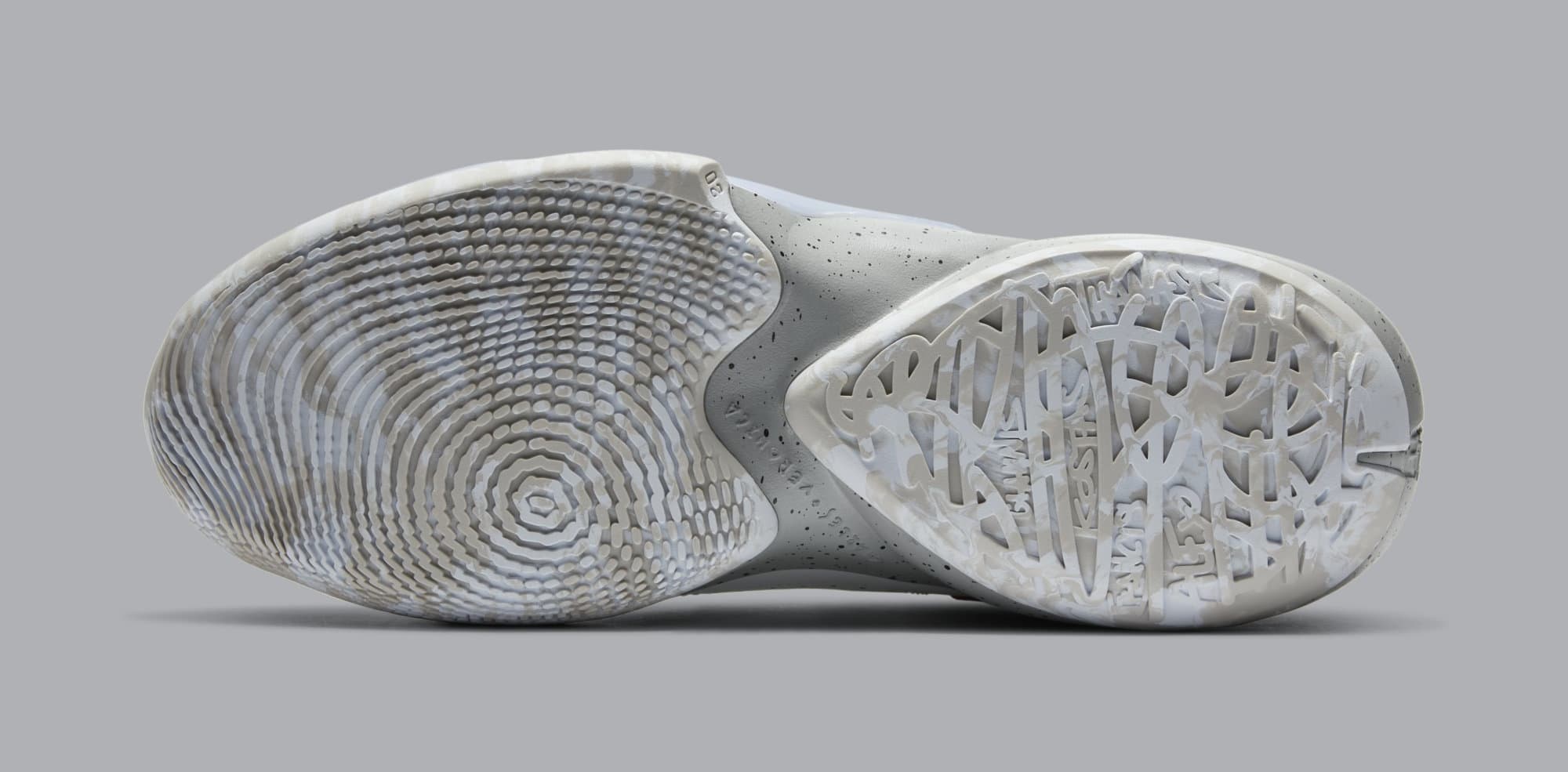 The Zoom Freak 2 Is Releasing in 'White/Cement' The Zoom Freak 2 Is Releasing in 'White/Cement'