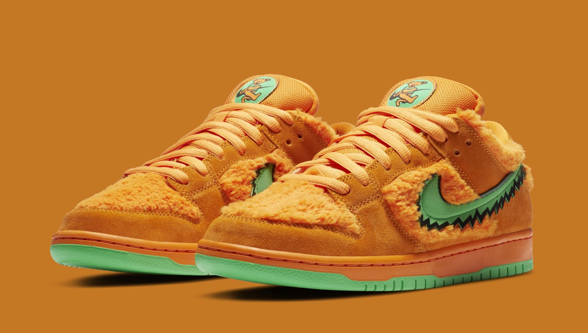 Orange nike fashion sb dunks