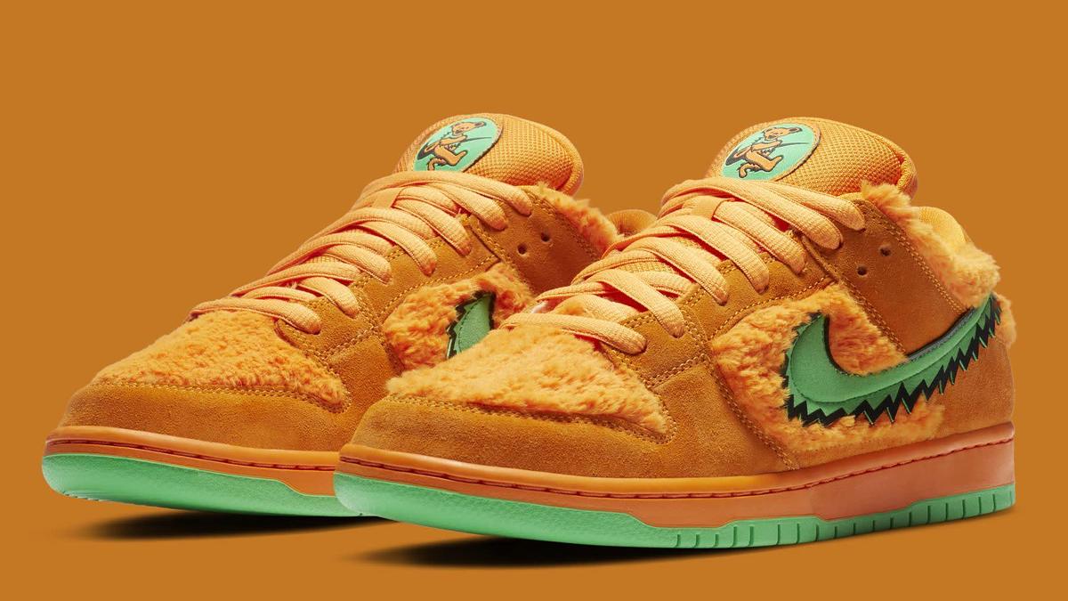 Is the Orange Grateful Dead x Nike SB Dunk Releasing Again