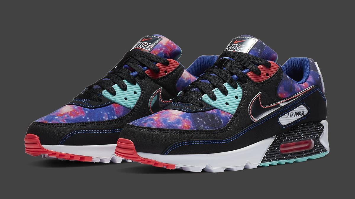 Nike Air Max 90 shops 'Supernova'