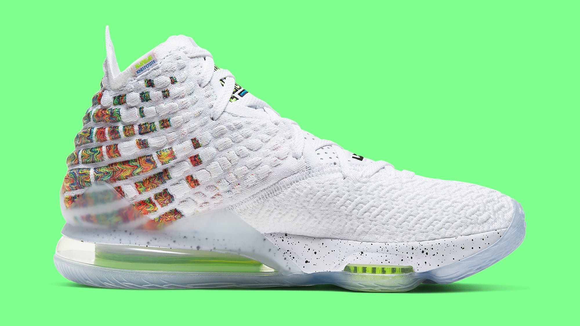 Detailed Look at the 'Command Force' LeBron 17