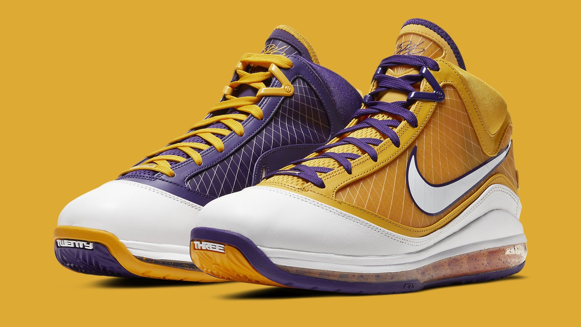 Lebron lakers nike hotsell