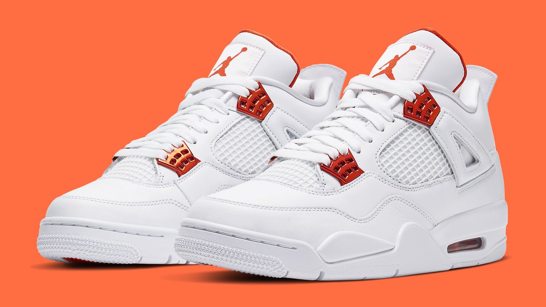 Official Look at the Metallic Orange Air Jordan 4 Retro