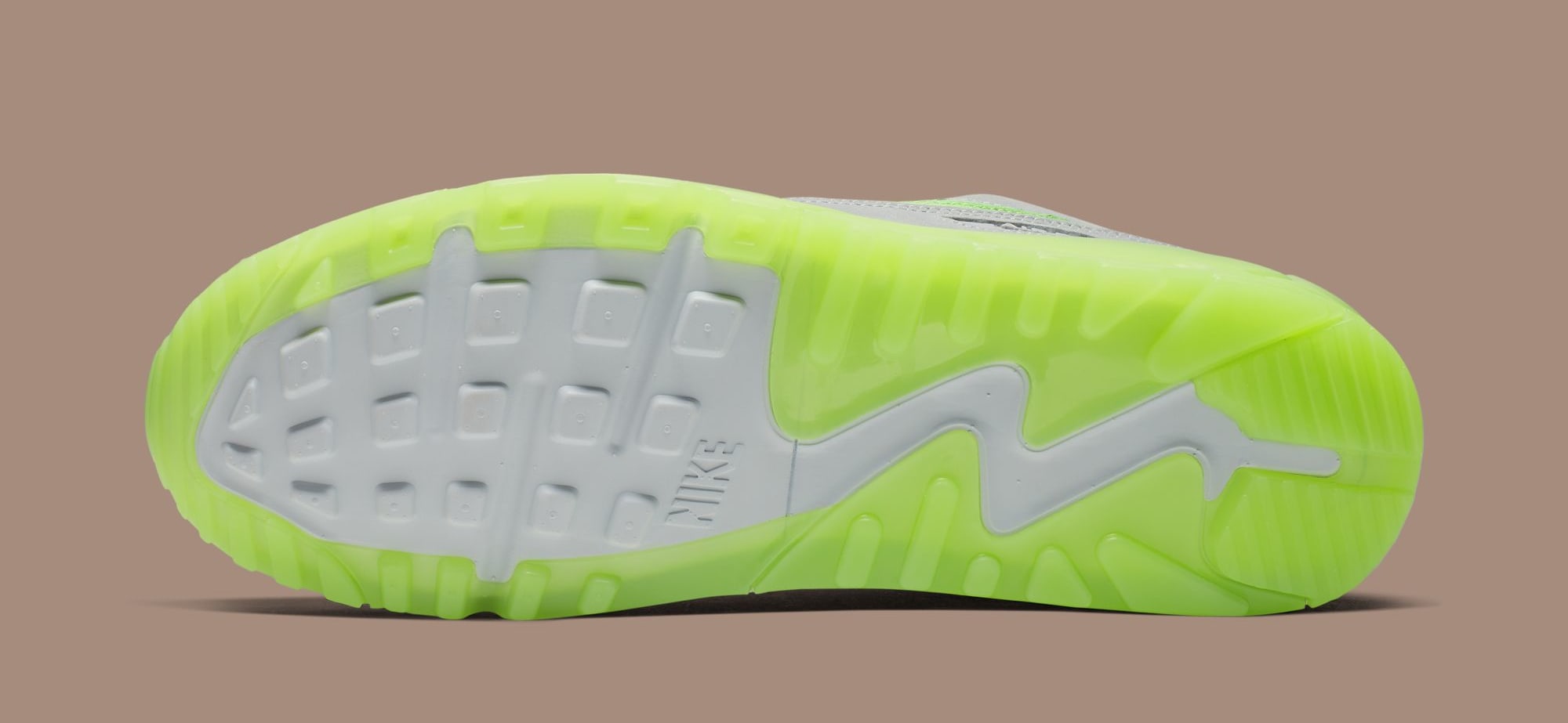 デッドストック！　NIKE AIR MAX 90 NEW SPECIES The 'New Species' Air Max 90 Drops This Weekend