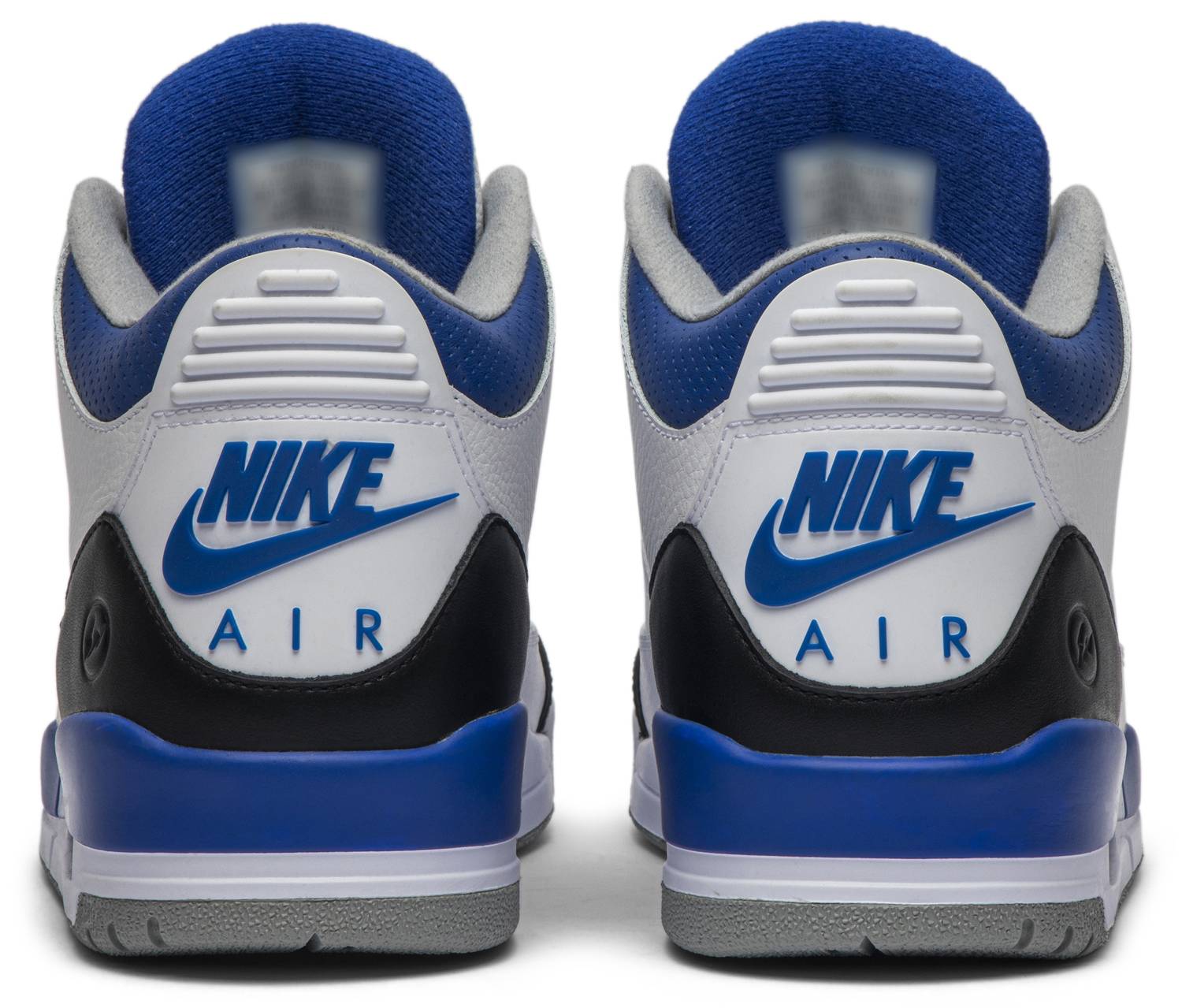 Up Close With the Fragment x Air Jordan 3