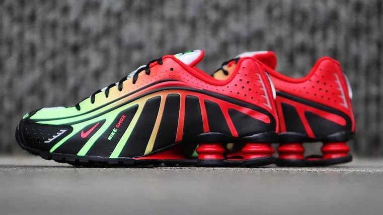 NIKE SHOX R4 ネイマール Neymar Nike Unveils Neymar's Shox R4s
