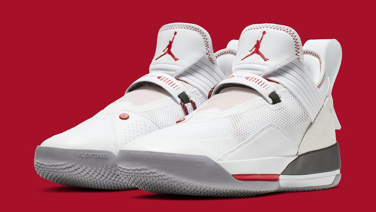 Air Jordan 33 SE PF / ホワイト/レッド 9.5 Air Jordan 33 SE PF / ホワイト/レッド 9.5 - メルカリ