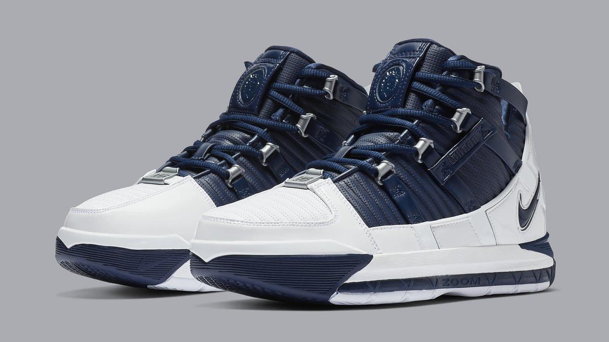 Lebron james retro 3 online