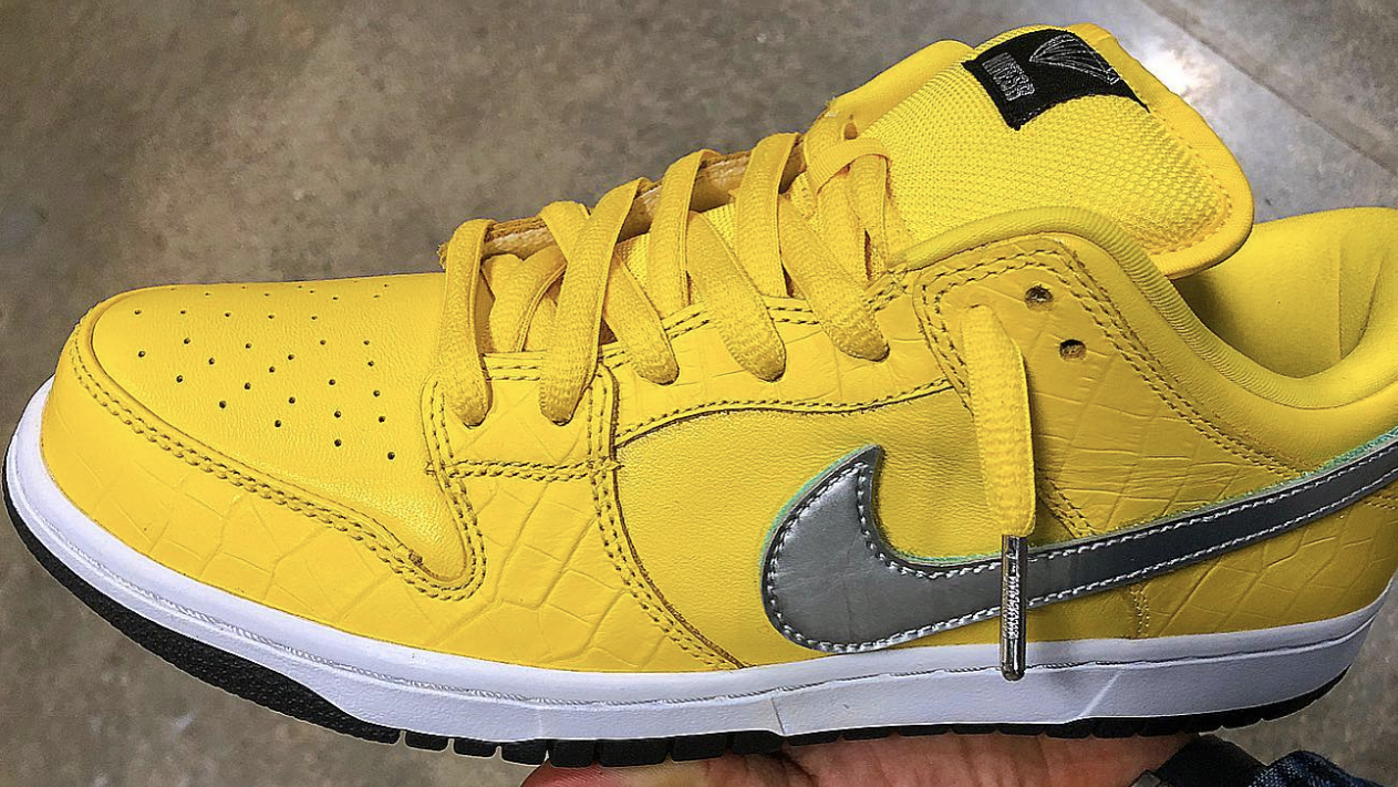 Canary Yellow Diamond Supply Co. Dunks Exclusive to Com