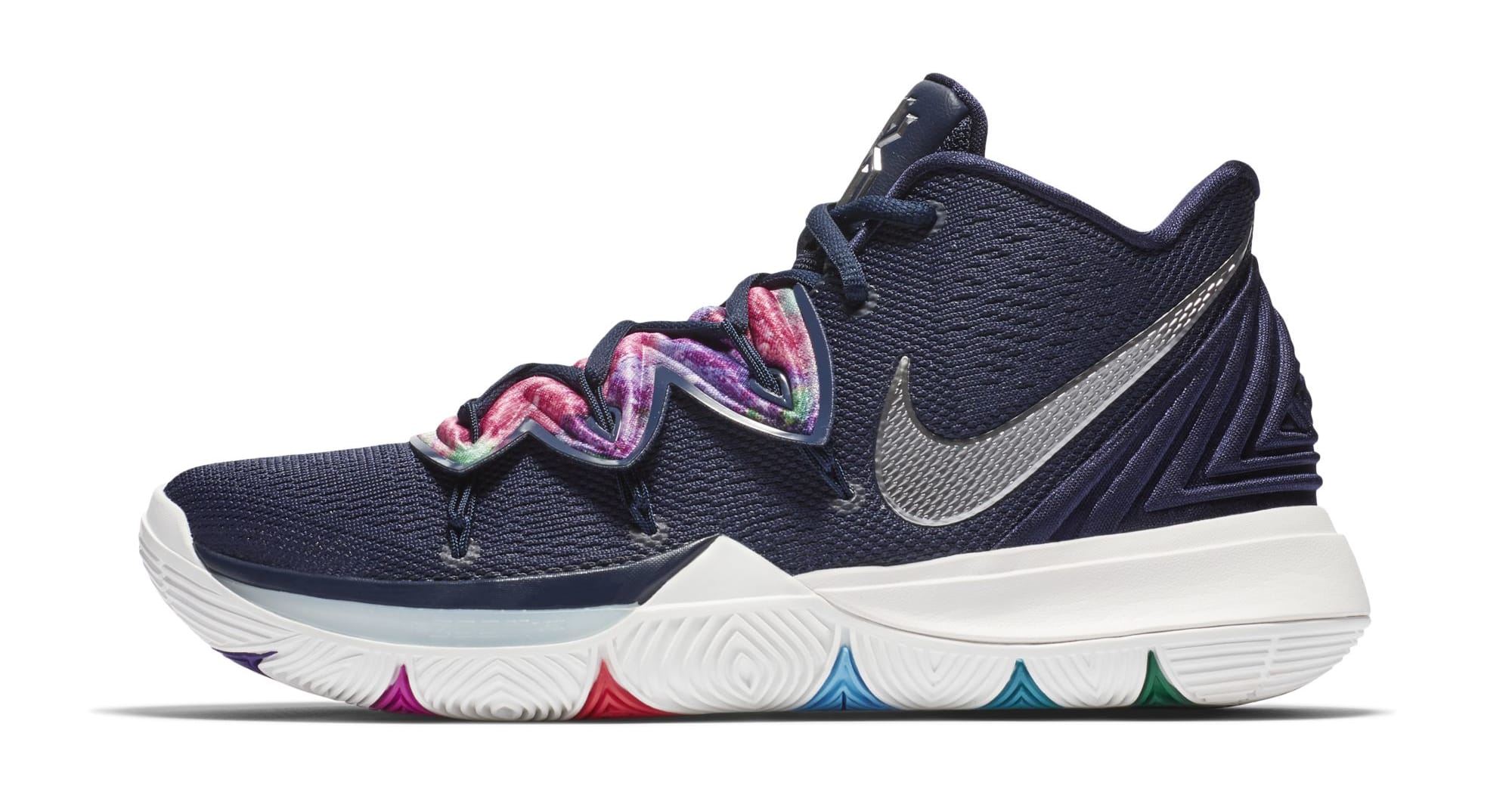 Galaxy' Accents Elevate the Nike Kyrie 5