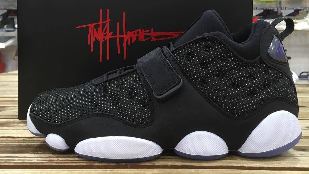 Jordan black cat space jam on sale