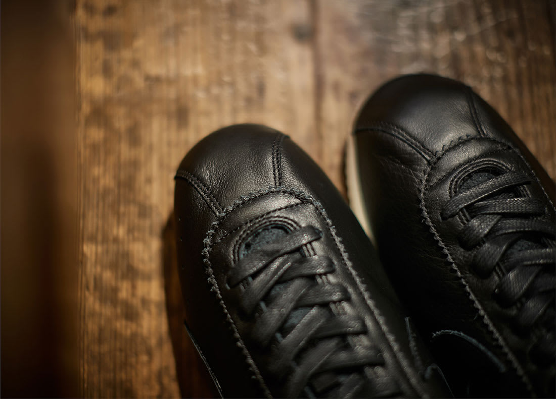 ◆日本未入荷◆大人気◆NIKE◆CLASSIC CORTEZ LEATHER◆ Nike Took the Swoosh Off of This Exclusive Cortez