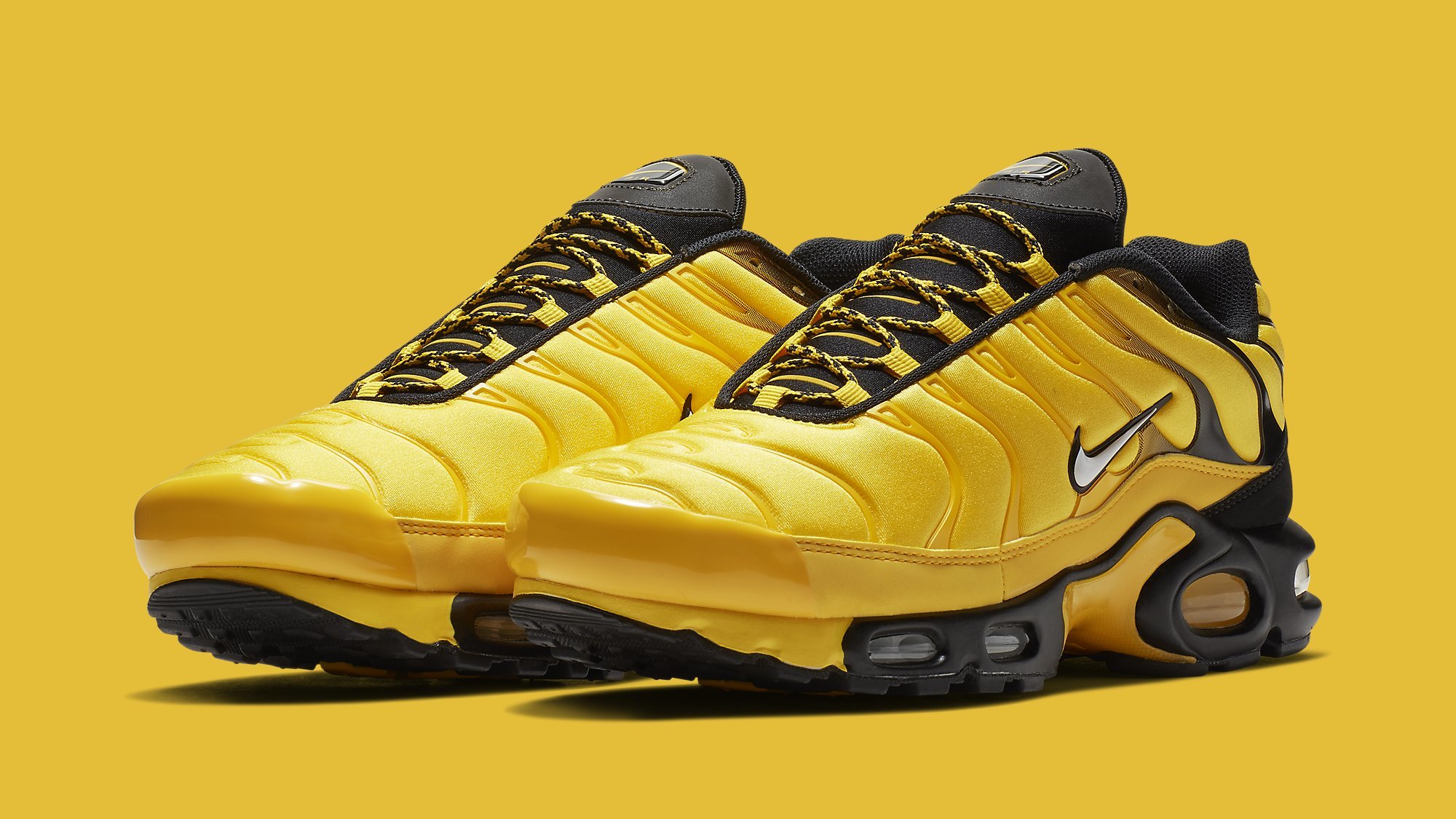 Drake s Favorite Nikes Are Releasing in Bright Yellow