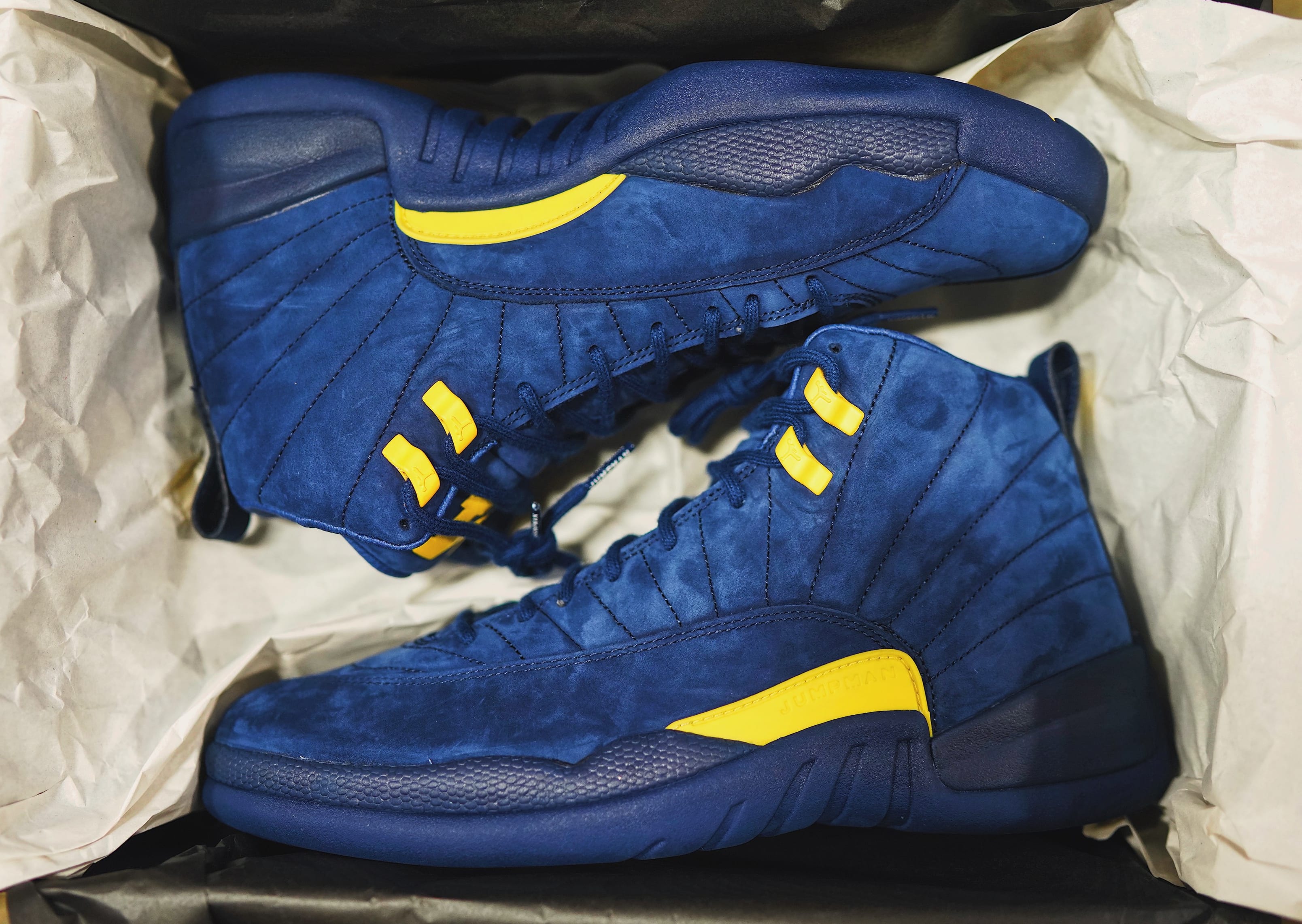 Blue fashion and yellow jordan 12