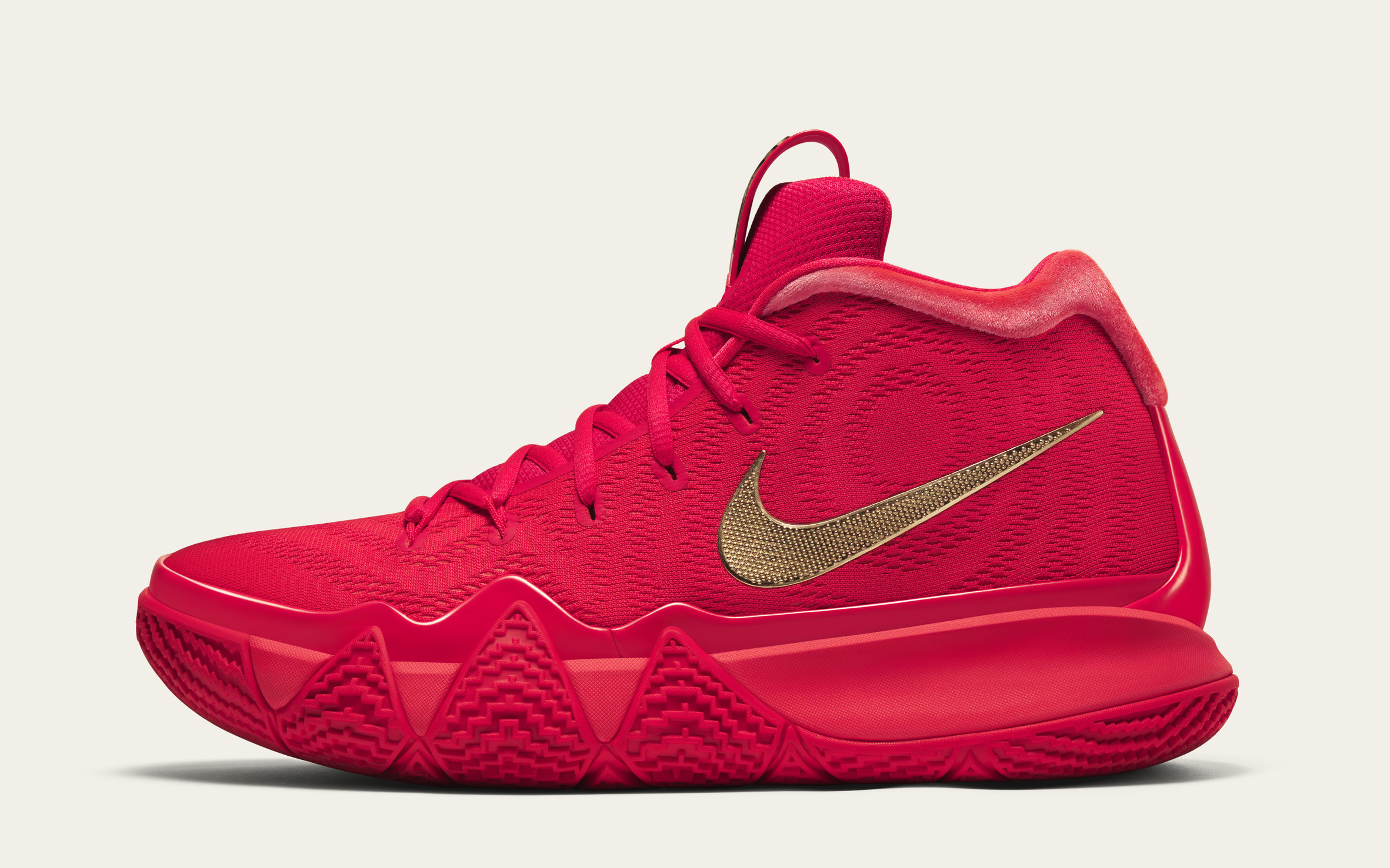 シューズ(男性用) Nike Kyrie 4 'Red Carpet' 28cm Red Carpet' Kyrie 4s Releasing Again