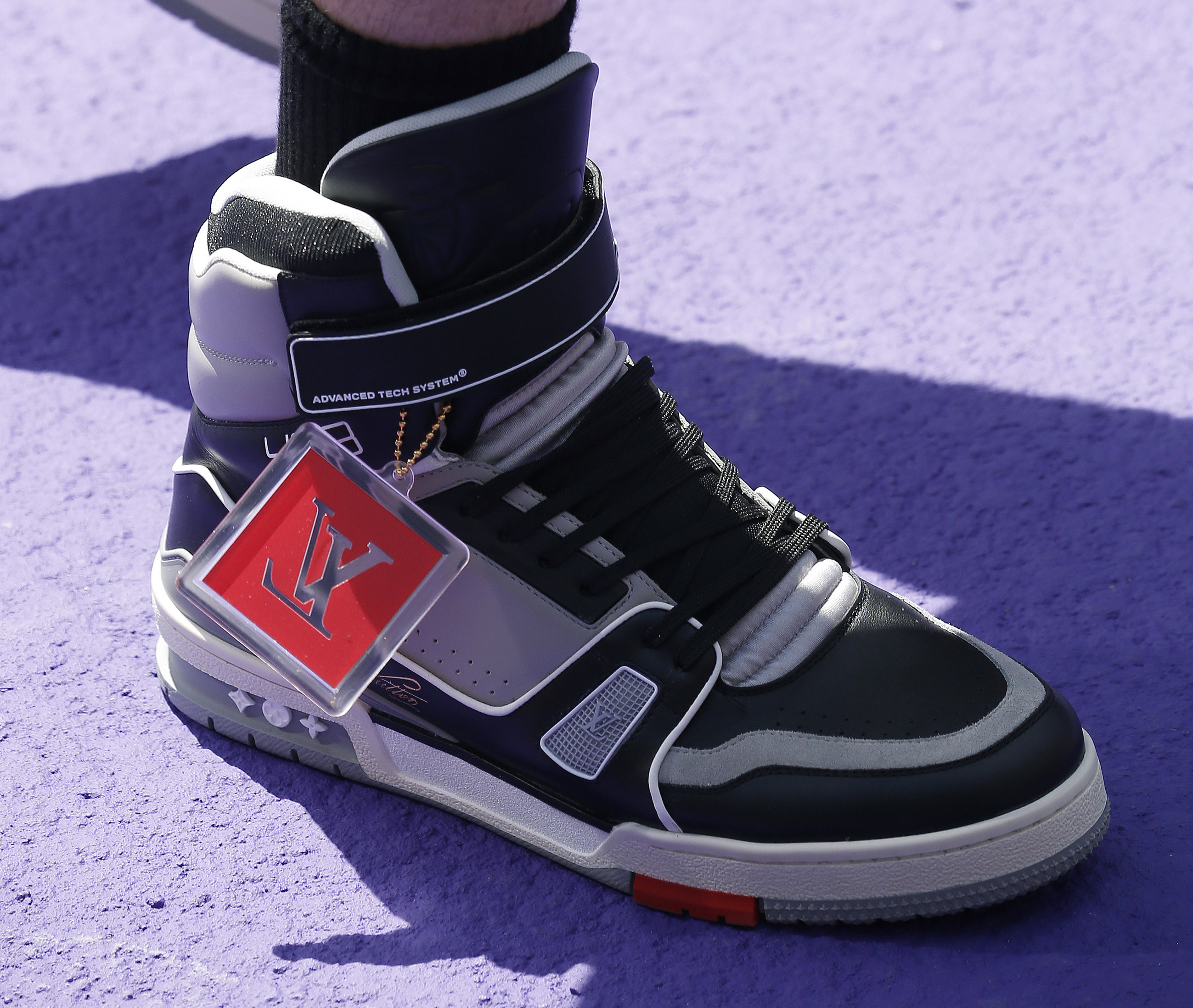 Best Look Yet at Virgil Abloh s Louis Vuitton Sneakers