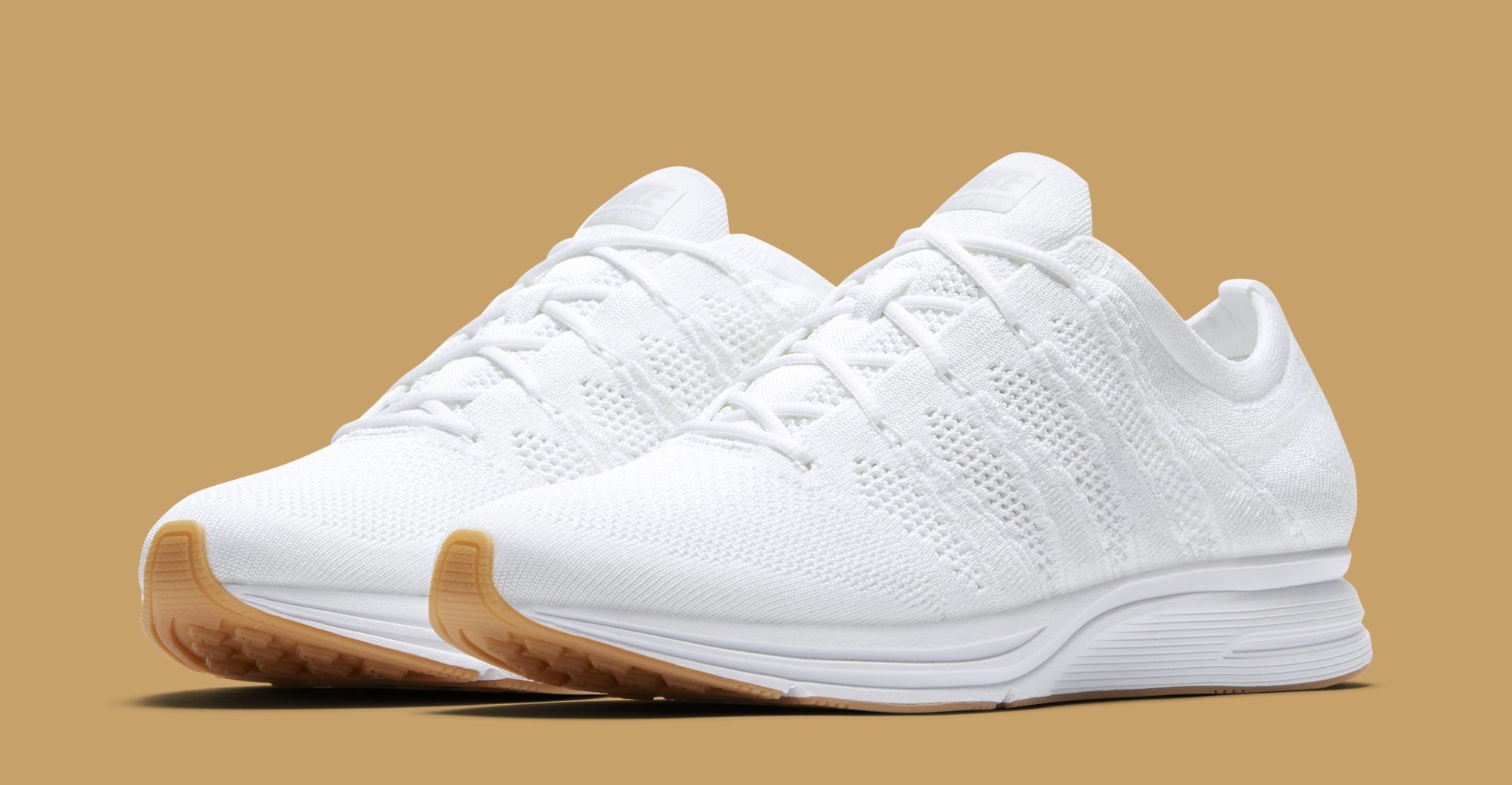 Flyknit racer fashion white gum