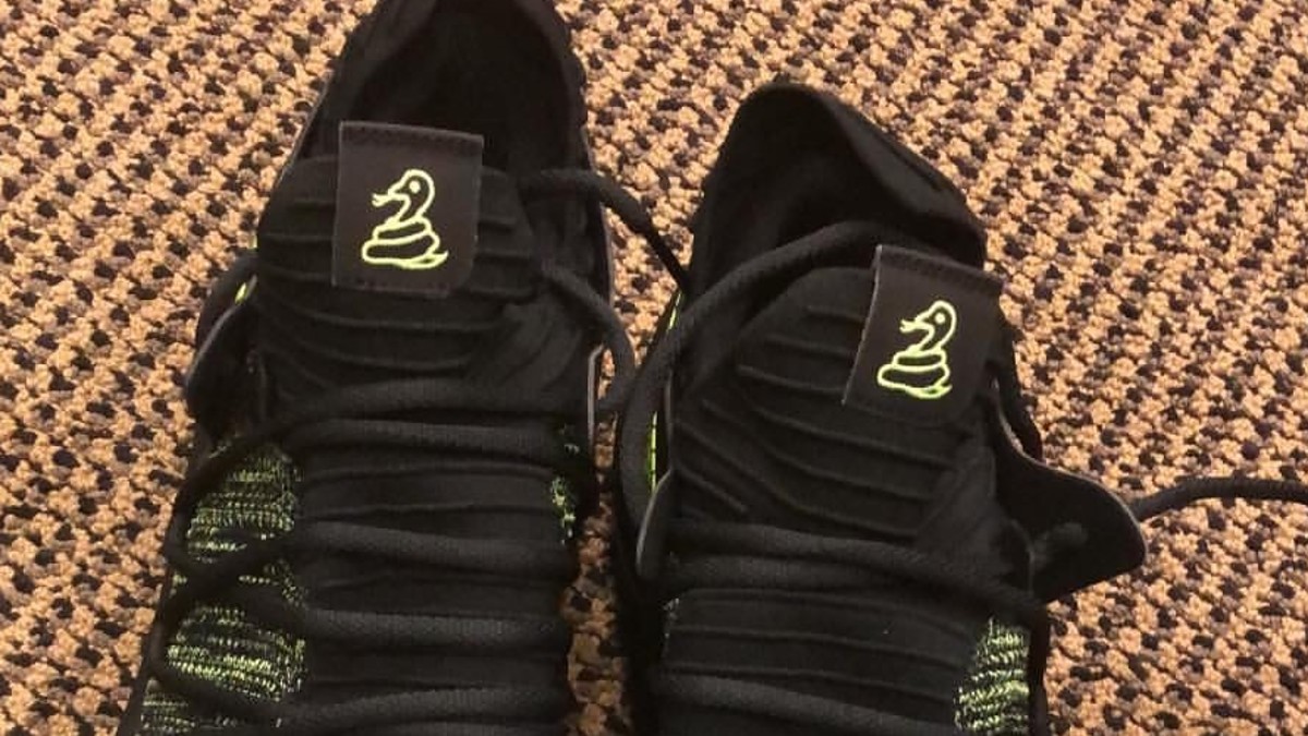 Kevin Durant Trolls Haters with His Sneakers Again