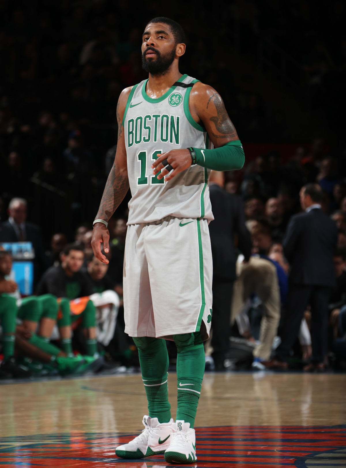 Kyrie shoes 4 green best sale