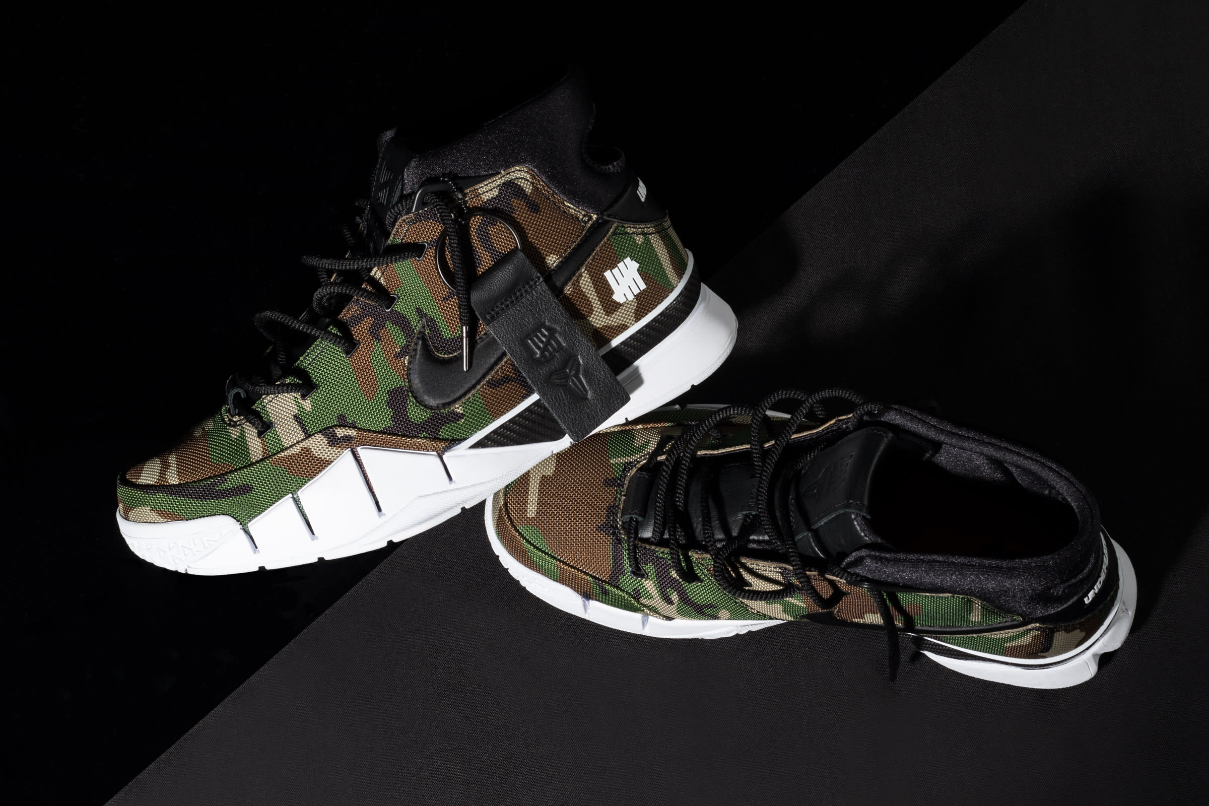 靴 28cm NIKE KOBE 1 PROTRO UNDEFEATED CAMO Nike Kobe 1 Protro Undefeated Camo Men's - AQ3635-300 - US