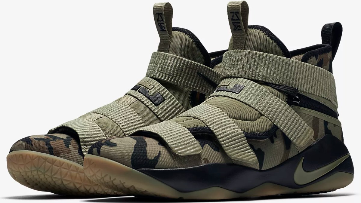 Lebron soldier xi camo on sale