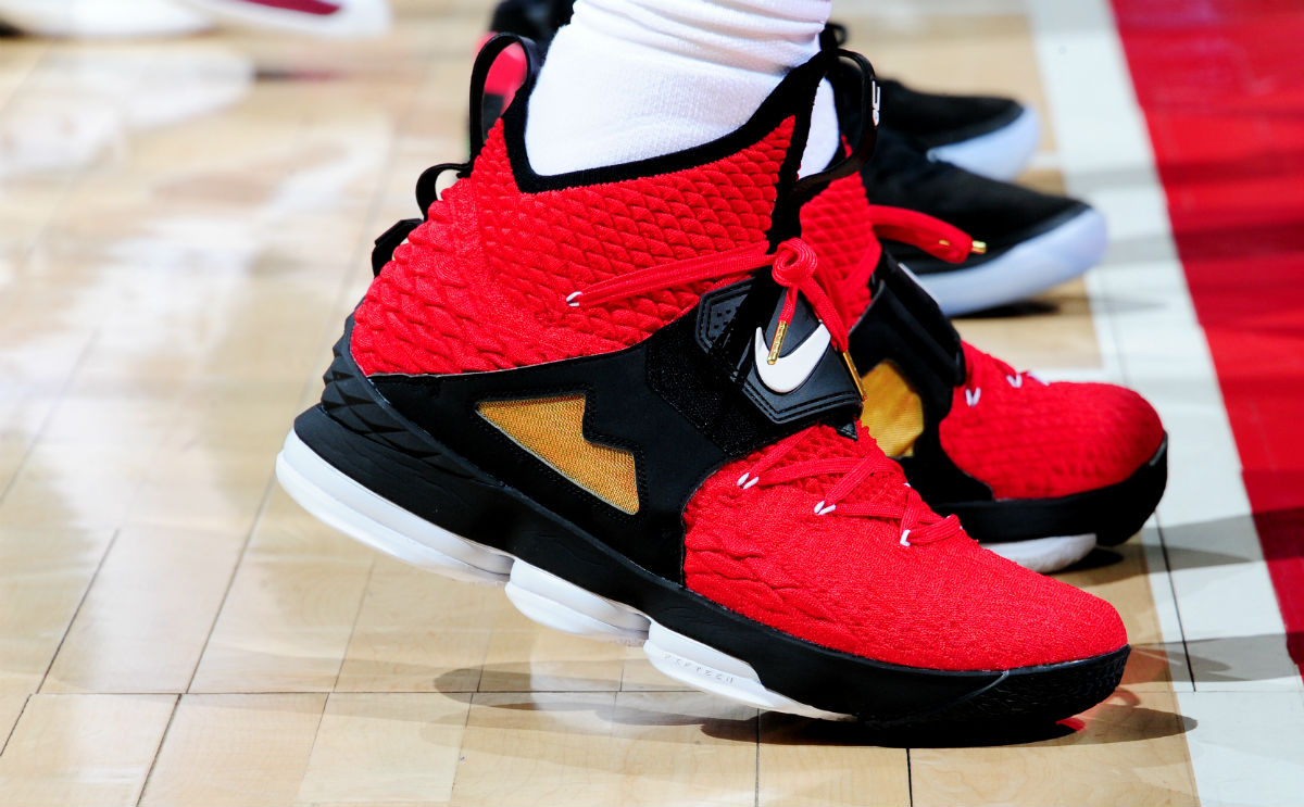 SoleWatch LeBron James Debuts the Diamond Turf Nike L