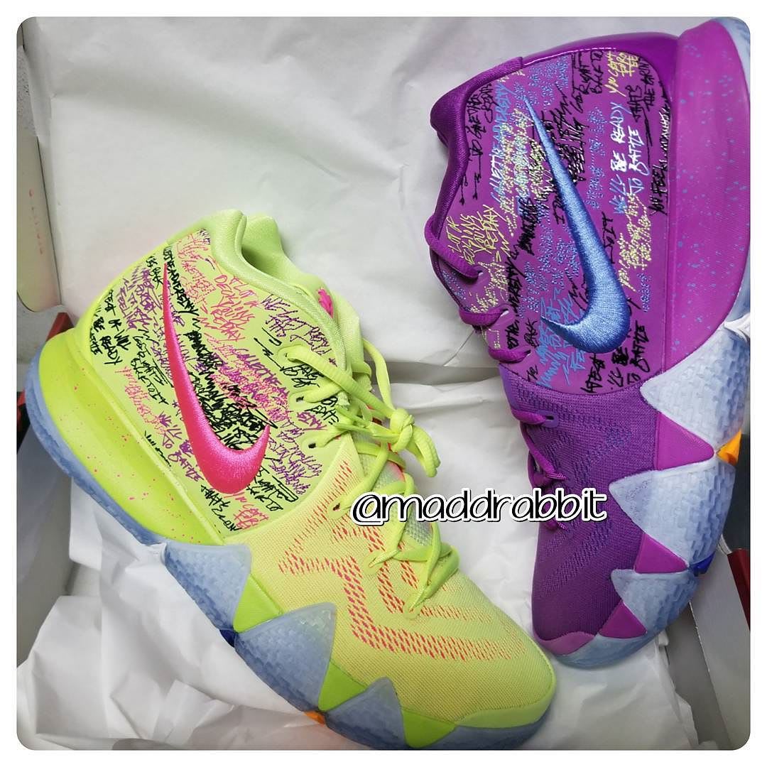 Kyrie 4 two different colors online