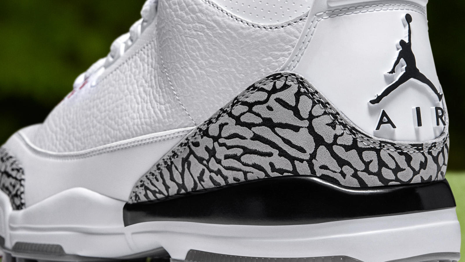 These Air Jordan 3s Are Built for the Links