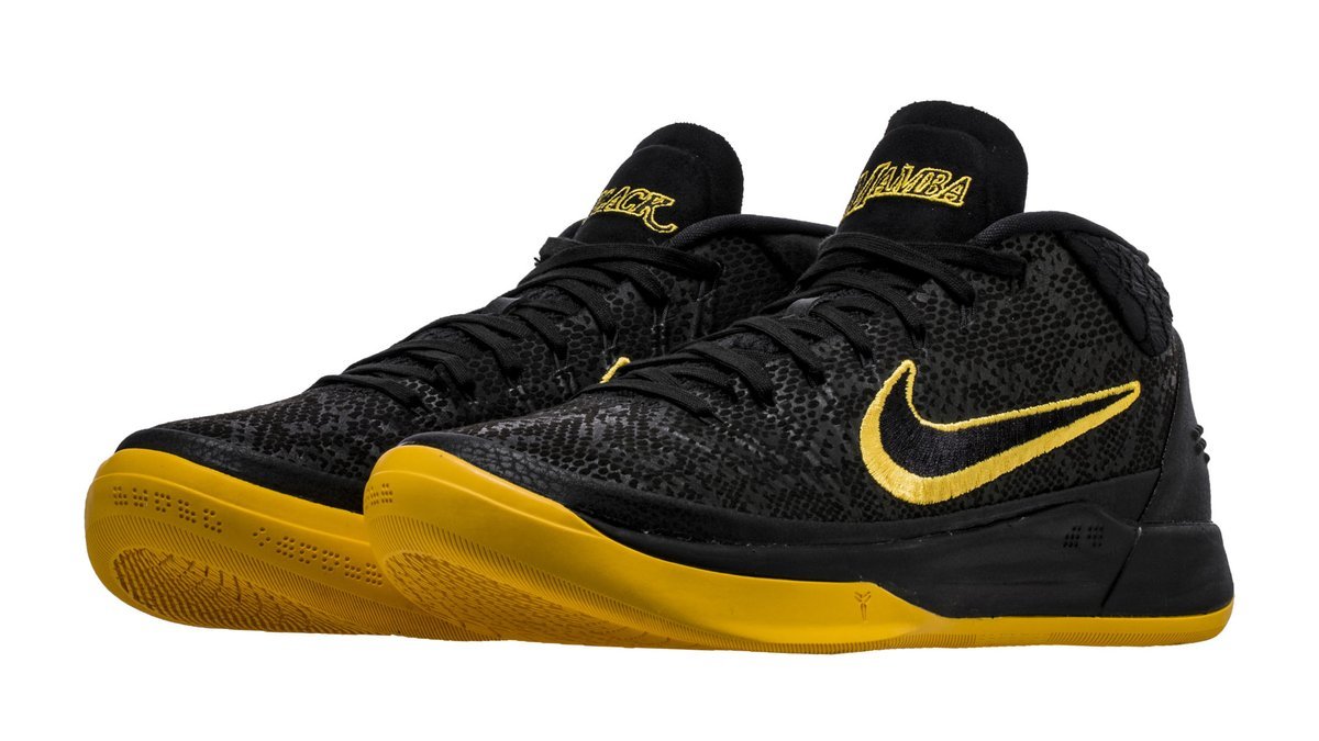 nike-kobe-ad-black-mamba-sole-