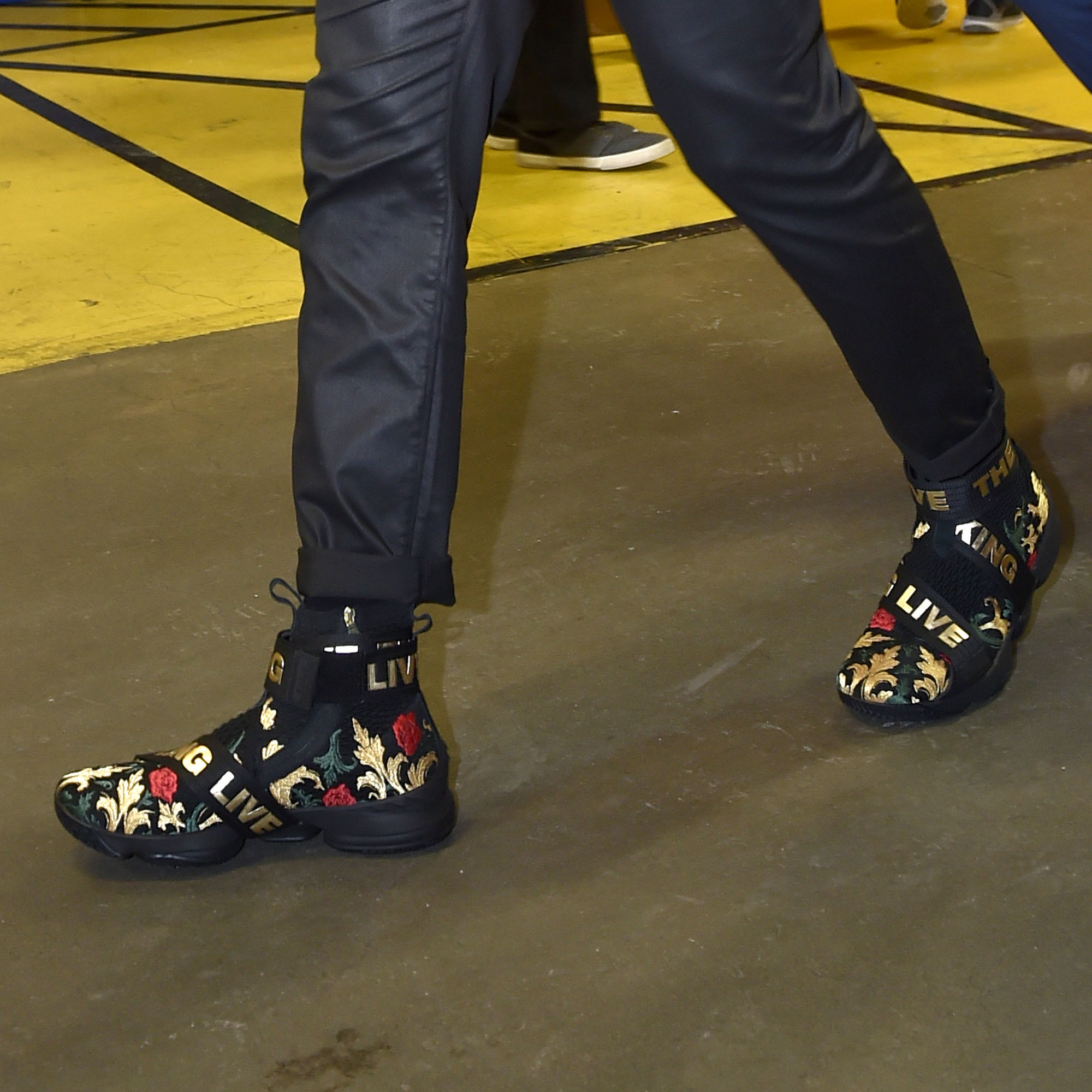 LeBron James Debuts His KITH Collaboration Sneaker in Black