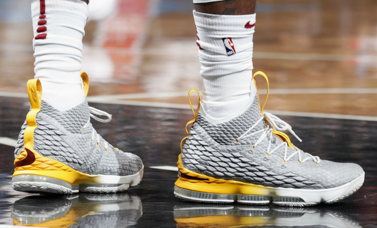 SoleWatch LeBron James Records Triple Double in Nike LeBron 15 PE