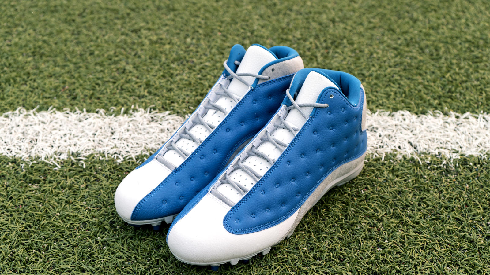 Jordan 13 cleat best sale