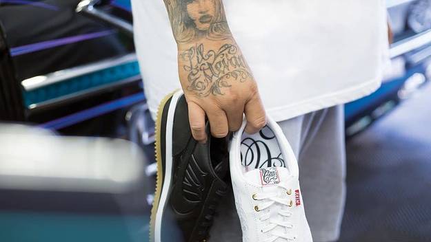 Cholos wearing nike cortez best sale