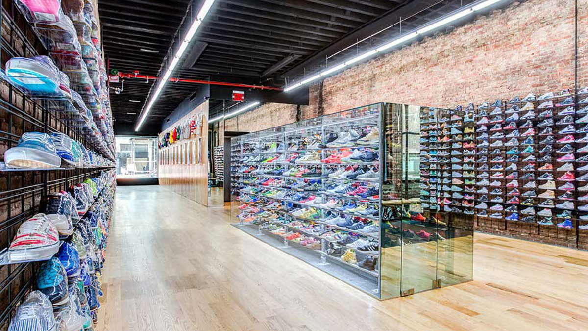 Flight club sell shoes online