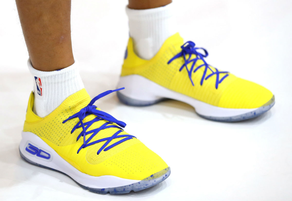 Curry 4 low yellow best sale