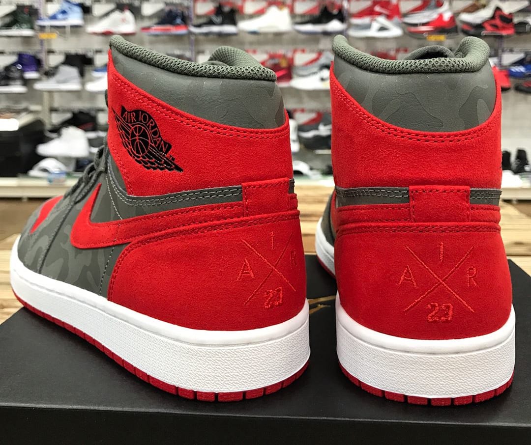 スニーカー NIKE Air Jordan 1 Retro High PRM 'Red Camo 3M Bred' 2017 AW Nike Air Jordan 1 Retro High PRM Camo 3M Bred Banned Size