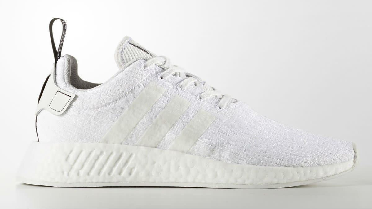 Adidas shops r2 white