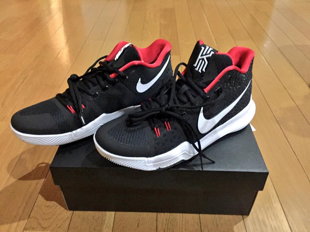 Kyrie 3 yeezy asia tour best sale