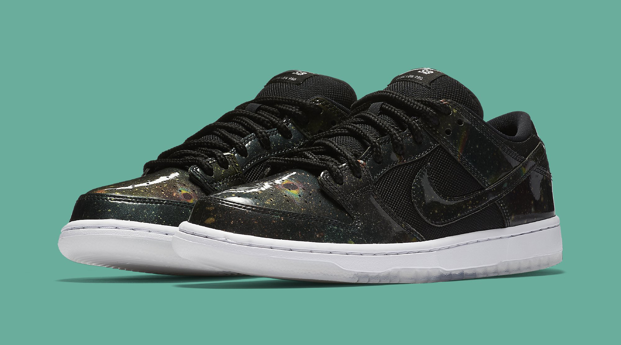 Nike sb dunk low 420 shops intergalactic