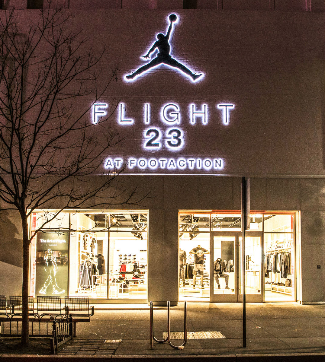 Flight shops 23 near me