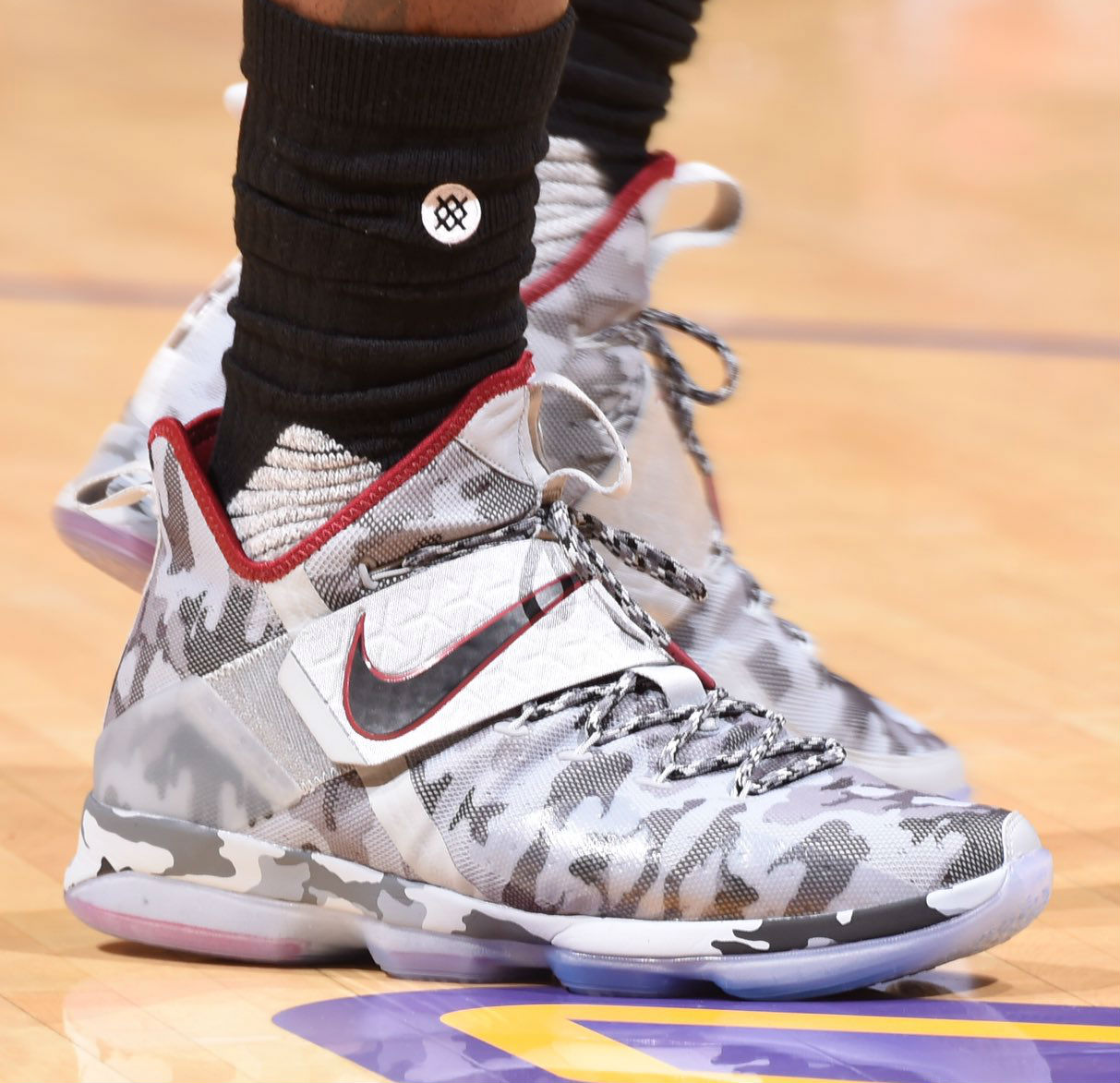 Lebron james fashion ier camo