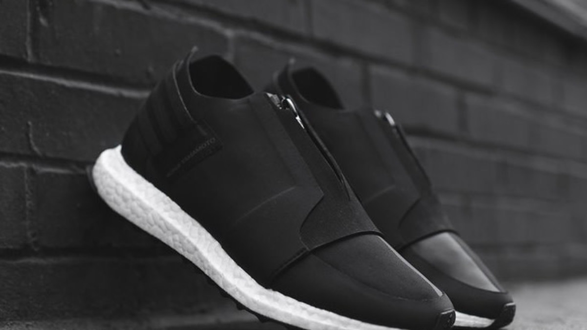 Y  Yohji Yamamoto's Y-3 Reworks the adidas ZX Torsion - Releases